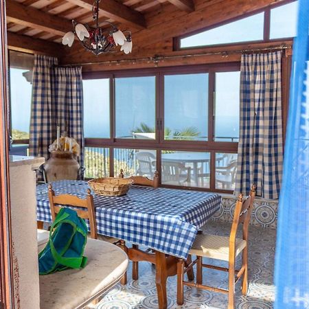 Villa Azzurra Con Vista Sul Mare サン・ヴィート・ロ・カーポ エクステリア 写真