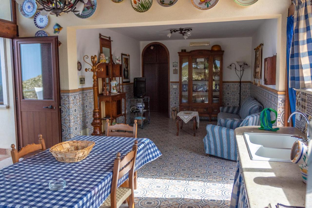 Villa Azzurra Con Vista Sul Mare サン・ヴィート・ロ・カーポ エクステリア 写真
